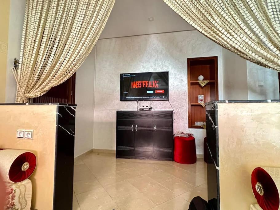 Chic Fast Internet Apartment *