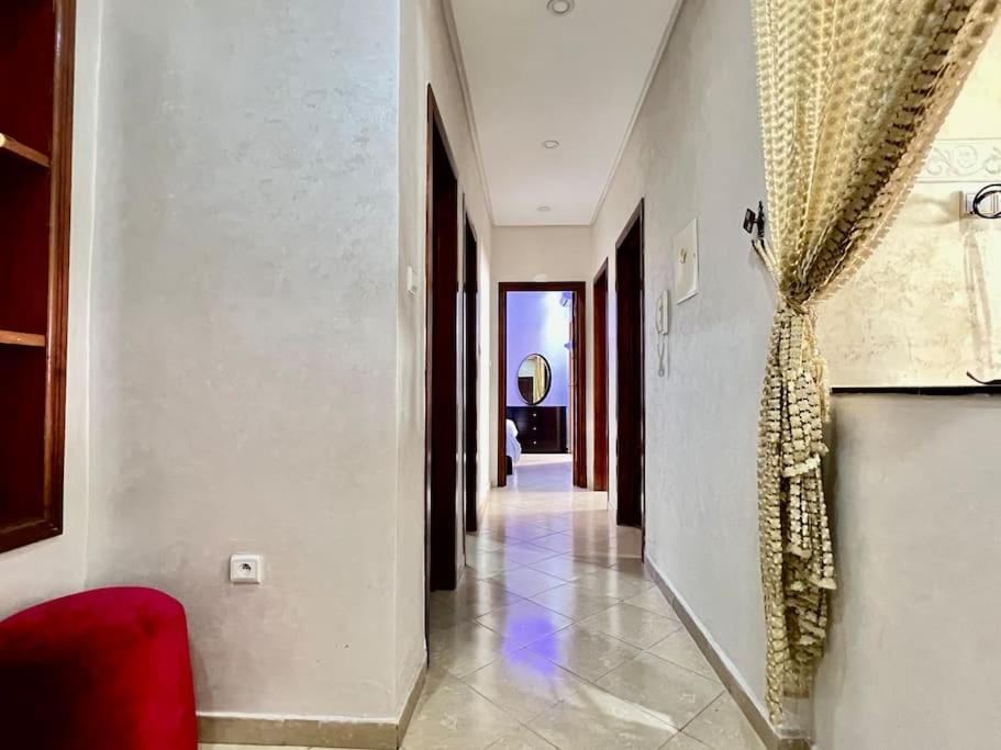 Chic Fast Internet Apartment